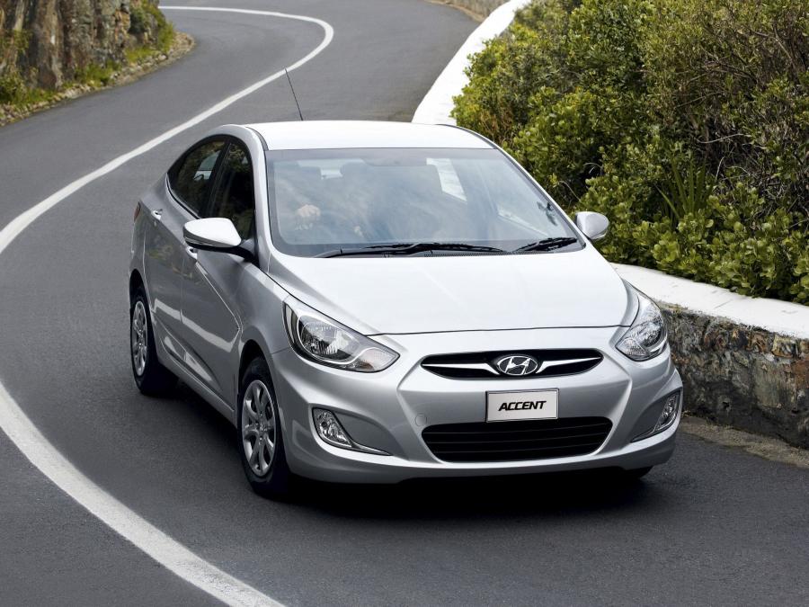 Hyundai Accent Sedan (ZA) '2010